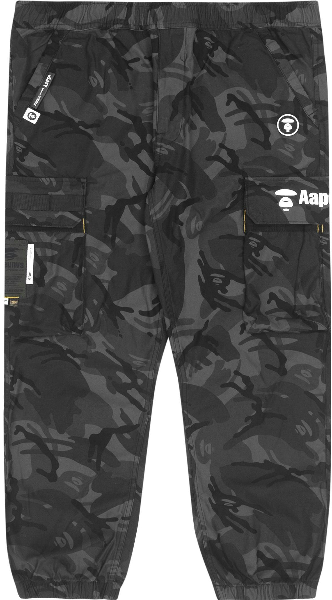 aape-ss-22-camo-logo-print-jogger-sweatpants-with-pockets-black-aapptm-6828-xai