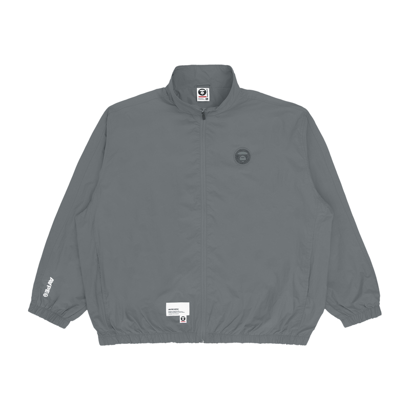 Order Aape SS23 Jaket Longgar dengan Logo Ape dan Corak Huruf. AAPLJM7577XXK