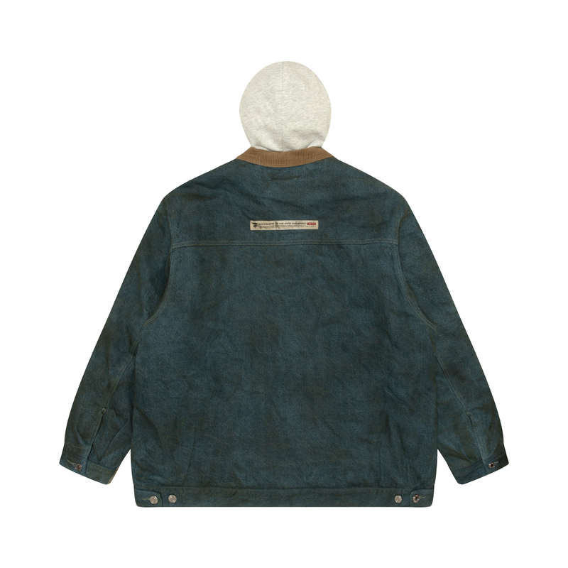 Lookbook Aape SS24 위장 패치워크 데님 후드 재킷 에이프 로고 - 아미 그린 AAPJKM7629NXL