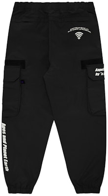 아페 SS24 카고 조거 팬츠 - 멀티포켓 디자인과 에이프 로고. AAPPTM6958XXM Purchase 아페 SS24 카고 조거 팬츠 - 멀티포켓 디자인과 에이프 로고. AAPPTM6958XXM