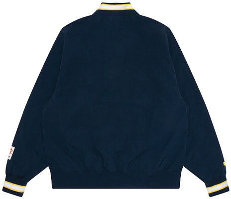 에이프 SS24 네이비 블루 로고 하프 집업 루즈 자켓 AAPLJM7650XXM Lookbook 에이프 SS24 네이비 블루 로고 하프 집업 루즈 자켓 AAPLJM7650XXM