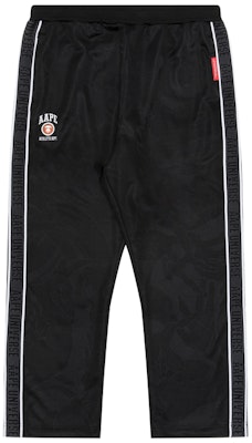 Aape SS24 사이드 로고 스트립 스트레이트 핏 캐주얼 팬츠 AAPPTMA692XXM Lookbook Aape SS24 사이드 로고 스트립 스트레이트 핏 캐주얼 팬츠 AAPPTMA692XXM