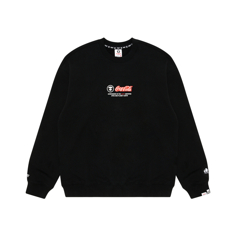 Lookbook AAPE x Coca-Cola FW22 Black Bubble Logo Print Crewneck Sweatshirt Loose Fit AAPSWM9580XXJ-1