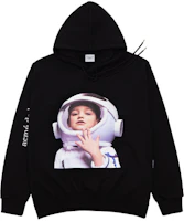 acmé de la vie ADLV Astronaut Boy Graphic Hoodie Unisex Black ADLV-21SS-HDBKBF-AST acmé de la vie ADLV Astronaut Boy Graphic Hoodie Unisex Black ADLV-21SS-HDBKBF-AST