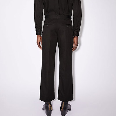 Acne Studios 纯黑色宽松剪裁微喇九分裤 BK0462-900 Purchase Acne Studios 纯黑色宽松剪裁微喇九分裤 BK0462-900