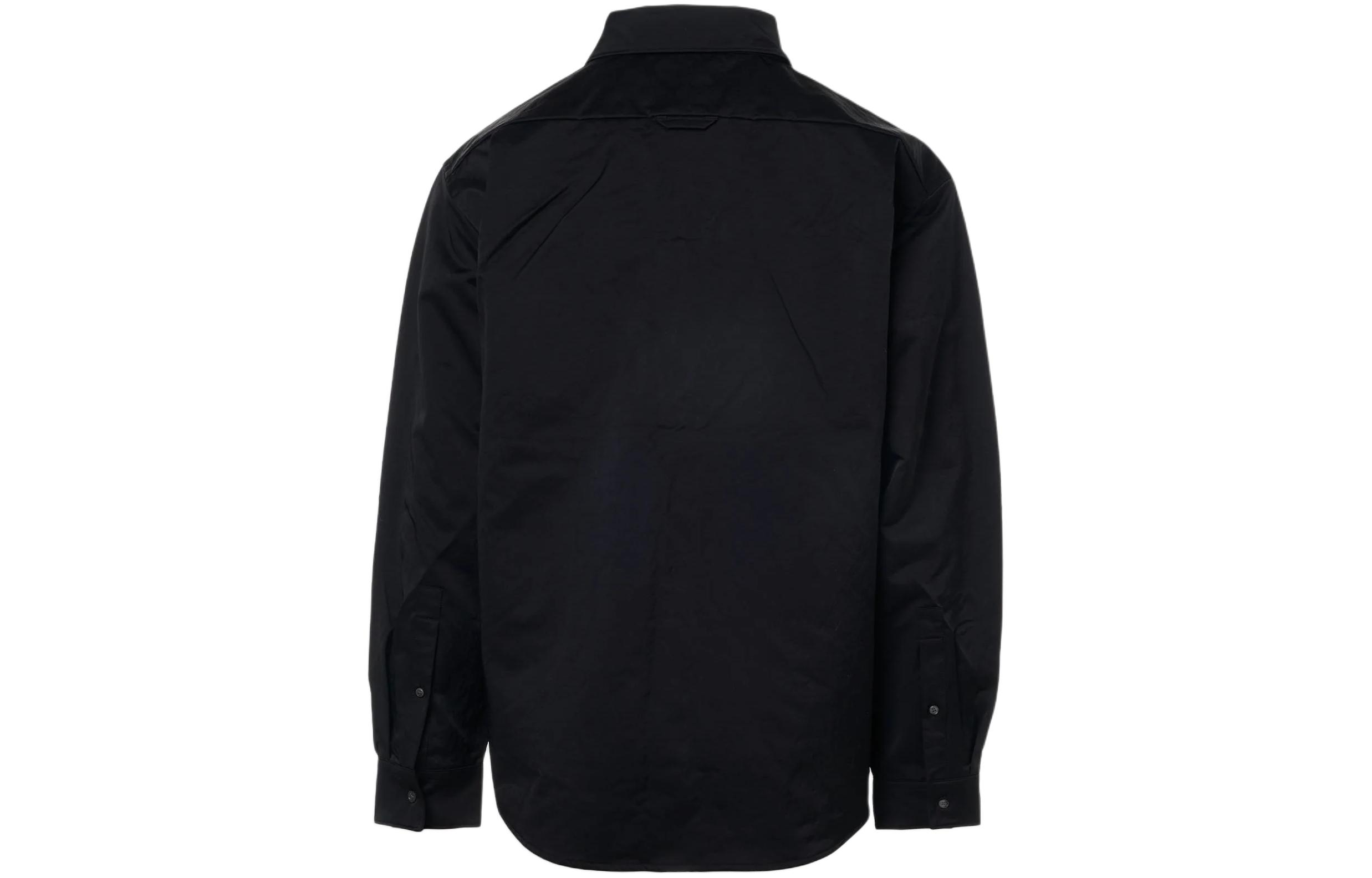 Lookbook Acne Studios Chaqueta Negra de Manga Larga con Botones y Color Sólido B90737-900