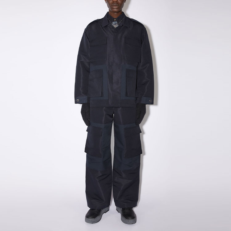 Lookbook Chaqueta de Trabajo Acne Studios. B90635-838