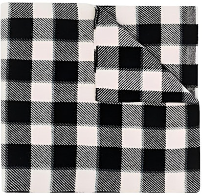 Acne Studios 秋冬格紋羊毛圍巾 男女適用保暖針織羊毛圍巾 CA0155-BAN-BLK Lookbook Acne Studios 秋冬格紋羊毛圍巾 男女適用保暖針織羊毛圍巾 CA0155-BAN-BLK