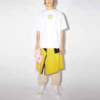 Acne Studios 2021秋冬笑脸中性白色T恤。 CL0101-183 Lookbook Acne Studios 2021秋冬笑脸中性白色T恤。 CL0101-183
