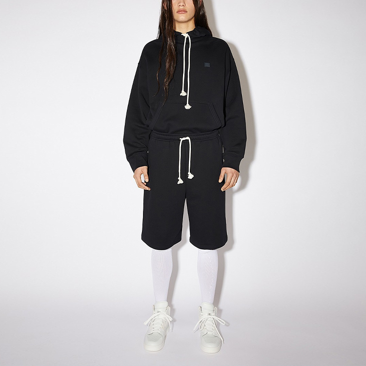 Shop Acne Studios FW21 Seluar Pendek Unisex Hitam Fleece Cotton Longgar dengan Tali. CE0015-900
