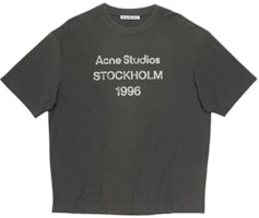 Acne Studios FW22 1996 Logo Print Crewneck T-Shirt Unisex Faded Black. CL0196-BM0 Acne Studios FW22 1996 Logo Print Crewneck T-Shirt Unisex Faded Black. CL0196-BM0