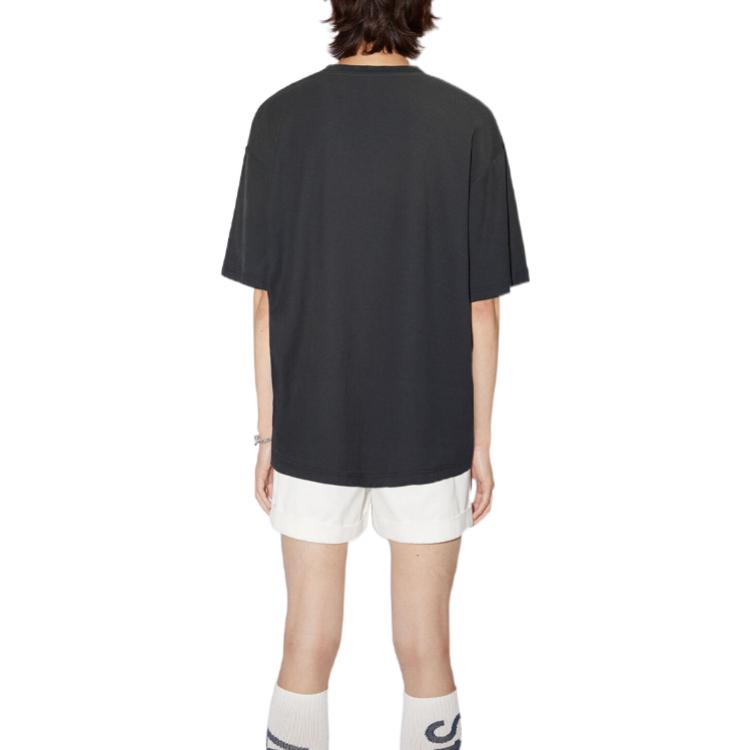 Shop Acne Studios FW22 1996 復古Logo印花男女款T恤 淡黑色。 CL0196-BM0