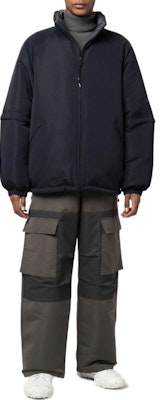 Acne Studios FW22 Reversible Down Jacket Deep Blue B90647-838 Lookbook Acne Studios FW22 Reversible Down Jacket Deep Blue B90647-838