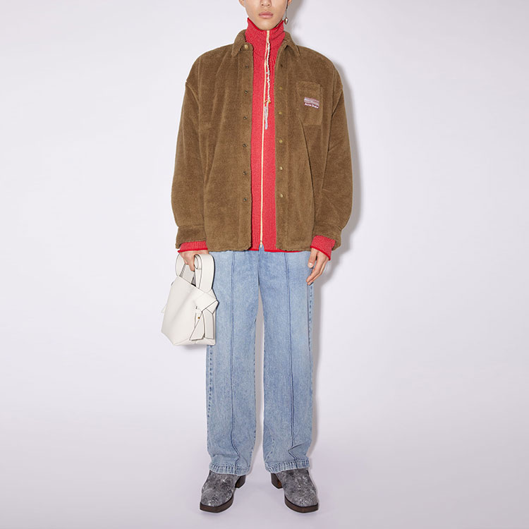 Shop Acne Studios FW22 棕色 Logo 毛絨扣襟外套 B90656-ADZ