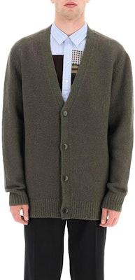 아크네 스튜디오 FW22 브이넥 니트 가디건 그레이-그린 긴소매 B60222-AAY Lookbook 아크네 스튜디오 FW22 브이넥 니트 가디건 그레이-그린 긴소매 B60222-AAY