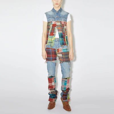 Acne Studios FW23 Slim Fit Check Frayed Denim Vest Biru Tengah B90705-863 Lookbook Acne Studios FW23 Slim Fit Check Frayed Denim Vest Biru Tengah B90705-863