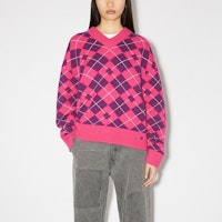 Acne Studios FW23 Sweater Wool V-Neck Unisex - Bright Pink C60086-DKC Lookbook Acne Studios FW23 Sweater Wool V-Neck Unisex - Bright Pink C60086-DKC