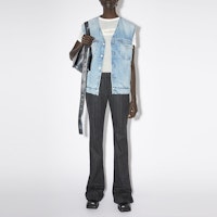 Acne Studios FW23 Vest Leher V Butang Unisex Biru Muda. C90152-228 Lookbook Acne Studios FW23 Vest Leher V Butang Unisex Biru Muda. C90152-228