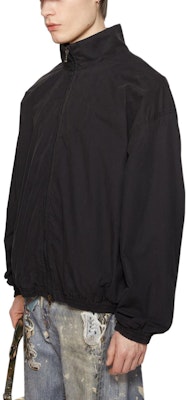 Chaqueta Unisex Acne Studios FW24 1996 Negra Lavada con Logo y Corte Relajado. B90791-900 Sizing Chaqueta Unisex Acne Studios FW24 1996 Negra Lavada con Logo y Corte Relajado. B90791-900