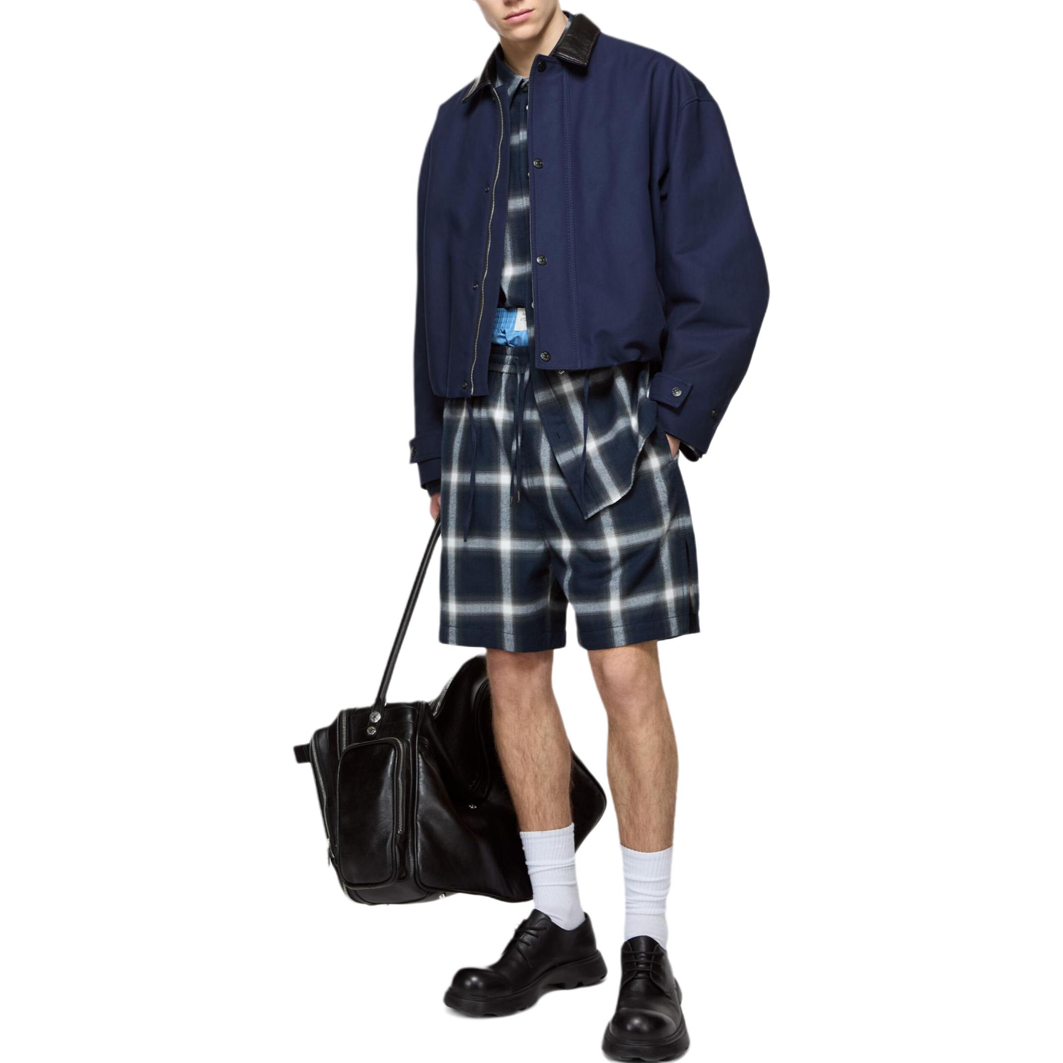 Shop Acne Studios FW25 男士对比皮领乡村风夹克外套. B90857-BG3