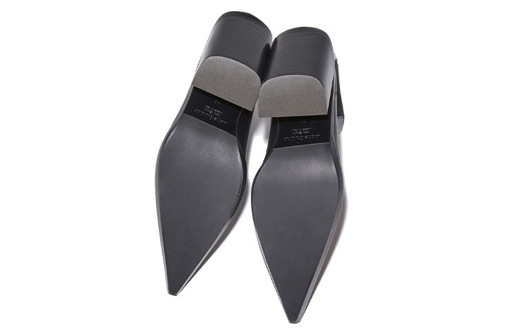 Lookbook Sepatu Bot Chelsea Kulit Acne Studios 'Hitam' AD0438-900