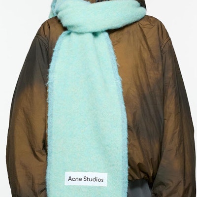 Syal Acne Studios Logo Alpaca Wool Unisex Couple Style Warna Hijau. CA0290228 Lookbook Syal Acne Studios Logo Alpaca Wool Unisex Couple Style Warna Hijau. CA0290228