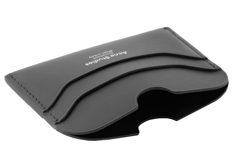 Lookbook Acne Studios 黑色印花卡片夾