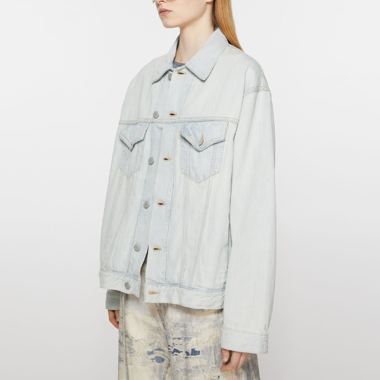 Shop Acne Studios 流行款落肩單排扣寬鬆夾克 淺藍色 中性款 B90749-228