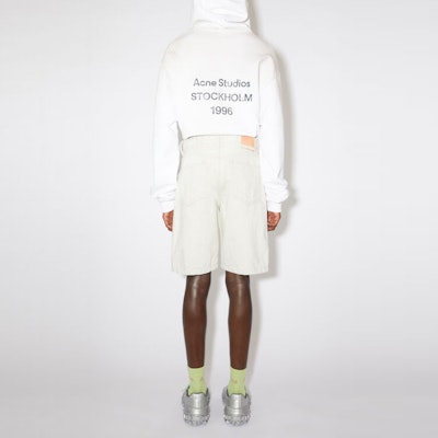 Acne Studios Relaxed Fit Solid Casual Shorts Beige BE0137-BUR Shop Acne Studios Relaxed Fit Solid Casual Shorts Beige BE0137-BUR