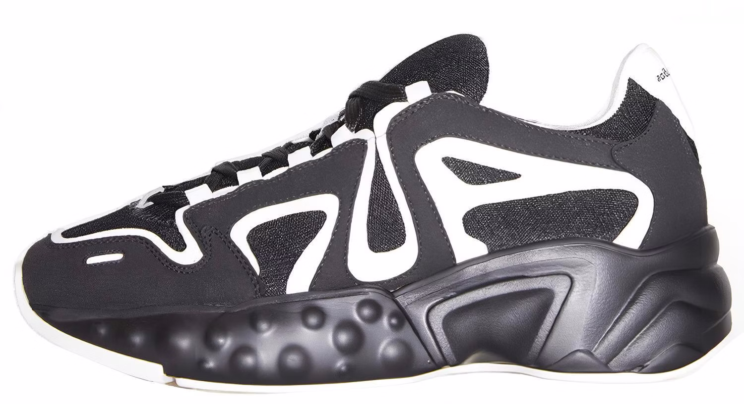 acne-studios-sneaker-black-white-bd-0152-j83