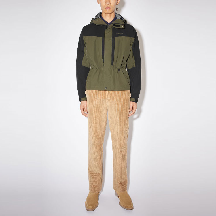 Lookbook Acne Studios SS21 Jaket Hoodie Warna Hijau Colorblock Logo. B90508-CMO