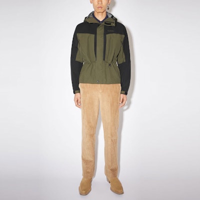 Acne Studios SS21 Green Colorblock Logo Hoodie Jacket. B90508-CMO Lookbook Acne Studios SS21 Green Colorblock Logo Hoodie Jacket. B90508-CMO