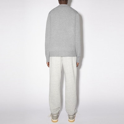 Acne Studios SS21 Unisex Grey Wool V-Neck Face Long Sleeve Sweater. C60038-990 Shop Acne Studios SS21 Unisex Grey Wool V-Neck Face Long Sleeve Sweater. C60038-990