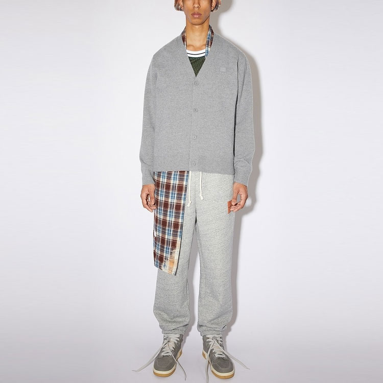 Purchase Acne Studios SS21 Unisex Grey Wool V-Neck Face Long Sleeve Sweater. C60038-990