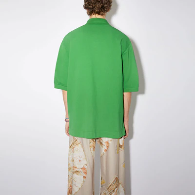 Acne Studios SS22 绿色徽标刺绣胸袋翻领衫。 BL0326-BDM Shop Acne Studios SS22 绿色徽标刺绣胸袋翻领衫。 BL0326-BDM