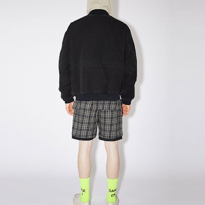 Acne Studios SS22 Unisex Black Zip-Up Bomber Jacket with Logo Patch. C90100-900 Shop Acne Studios SS22 Unisex Black Zip-Up Bomber Jacket with Logo Patch. C90100-900