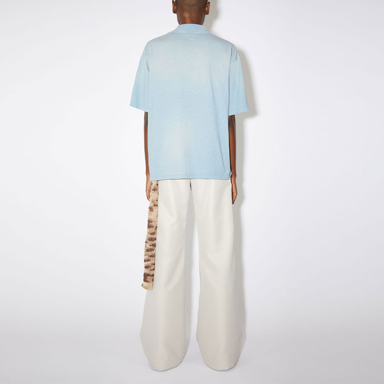 Shop Acne Studios SS22 Unisex Polo Logo Muka Sulam Biru Pudar. CL0116-AAT