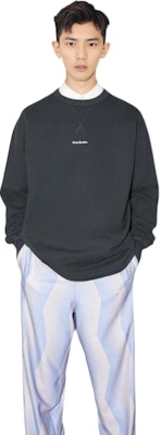 Acne Studios SS23 Sweatshirt Hitam Longgar Lengan Panjang dengan Cetakan Huruf. BI0184-900 Lookbook Acne Studios SS23 Sweatshirt Hitam Longgar Lengan Panjang dengan Cetakan Huruf. BI0184-900