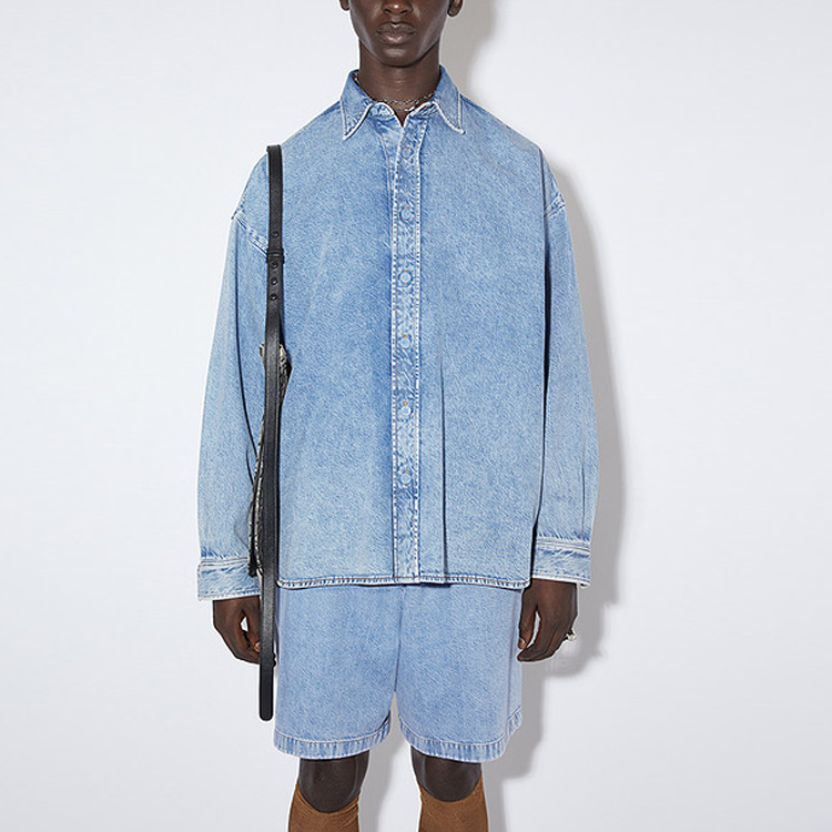 Lookbook Acne Studios SS23 Kemeja Cotton Denim Biru Washed Button-Up Relaxed Style. BB0516-135