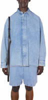 Lookbook Acne Studios SS23 蓝色丹宁纽扣长袖衬衫. FNMNSHIR000664