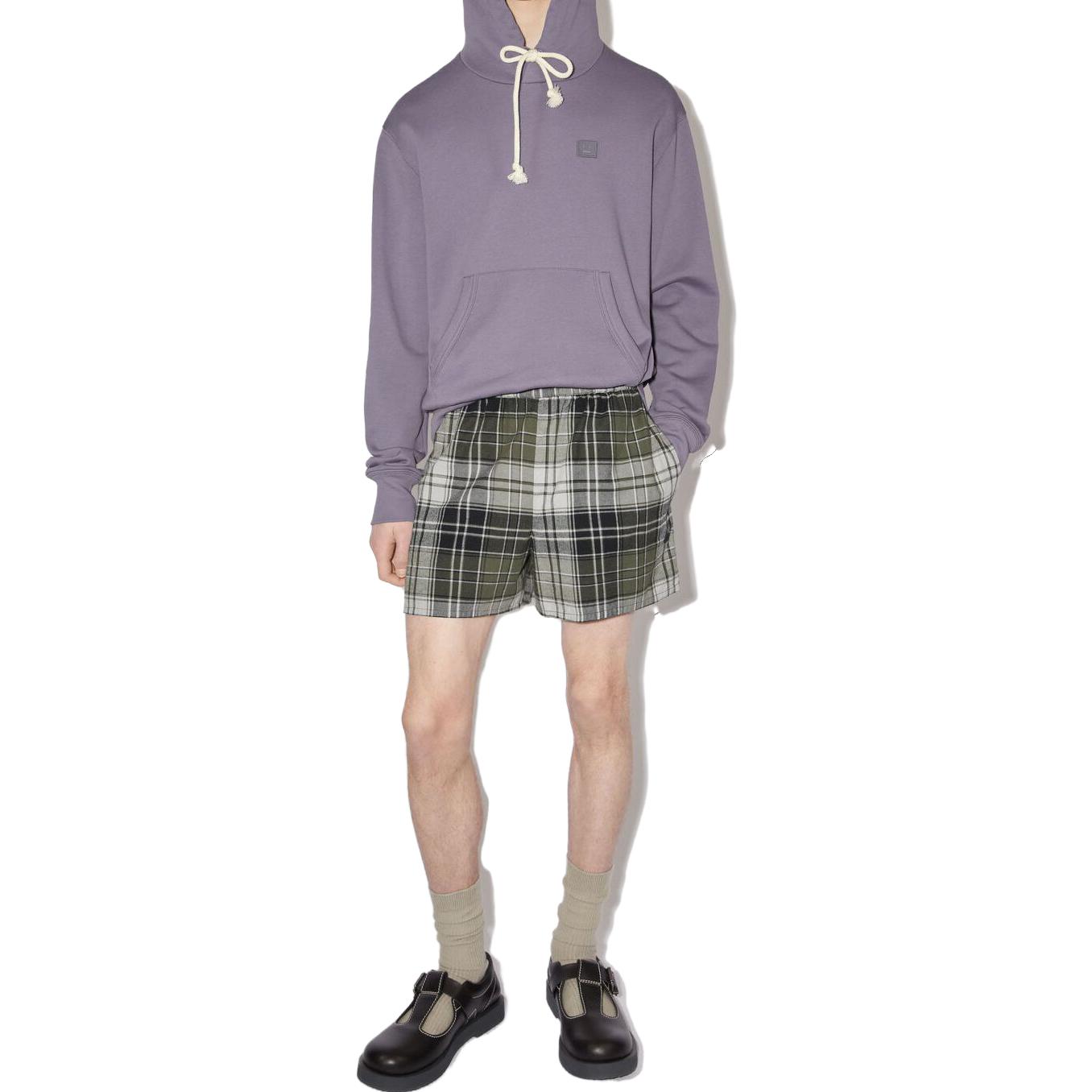 Lookbook Acne Studios SS23 Face Unisex Shorts de Franela Relajada a Rayas Multicolor. CE0035-DFF