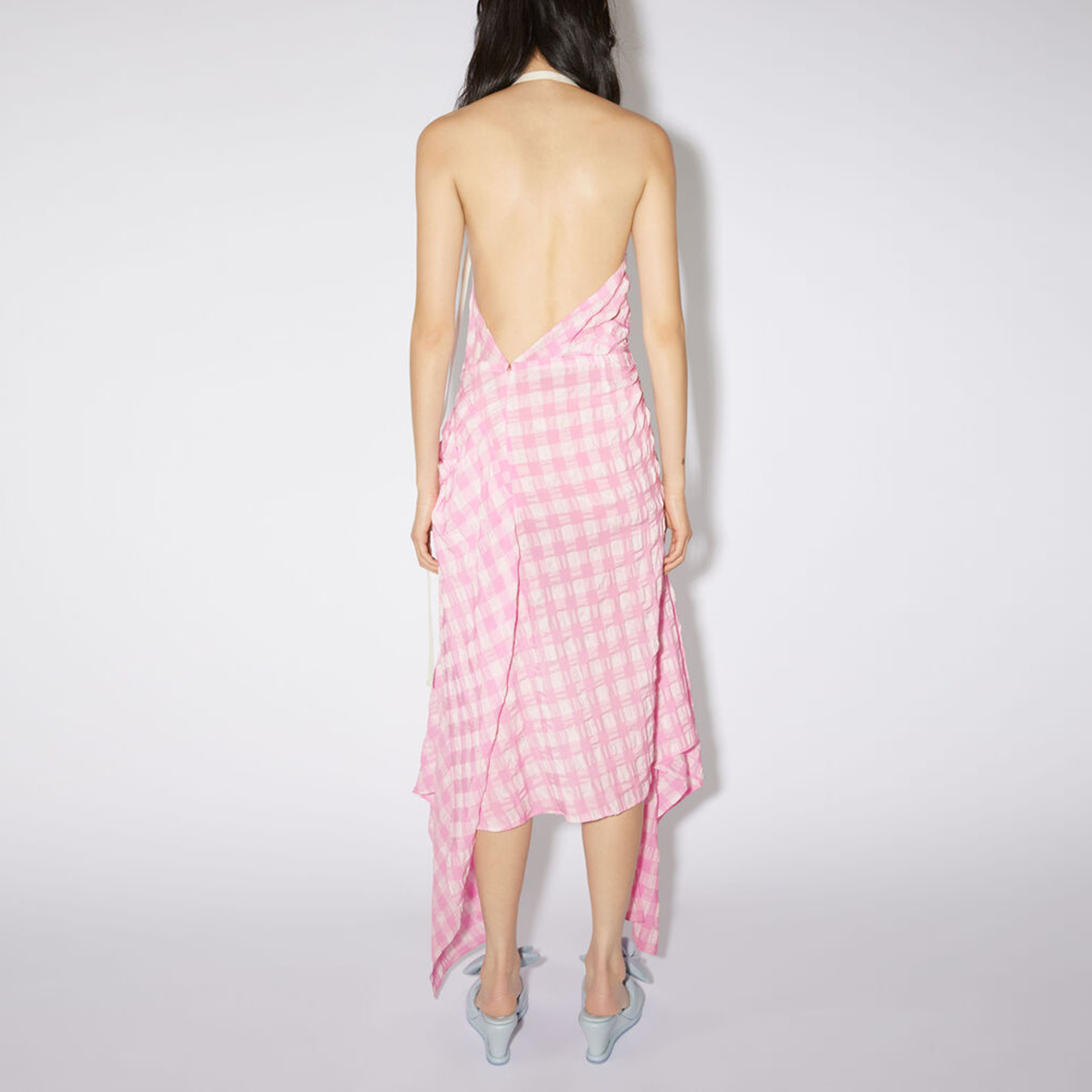 Shop アクネ ストゥディオズ SS23 ピンク チェック柄 バックレス 調整可能スリップドレス A20492-415