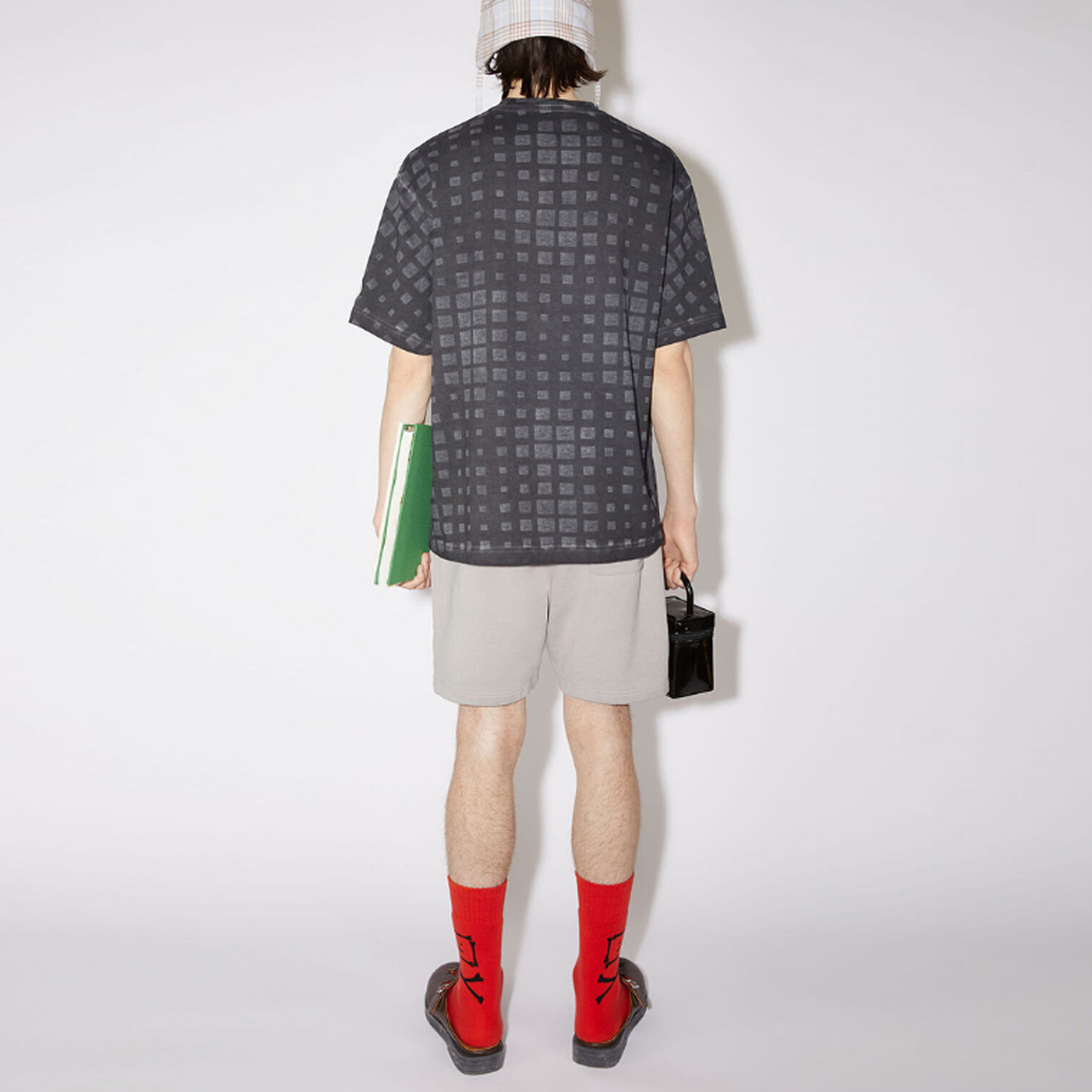 Shop Acne Studios SS23 方形印花中性黑色休閒圓領T恤. CL0178-900