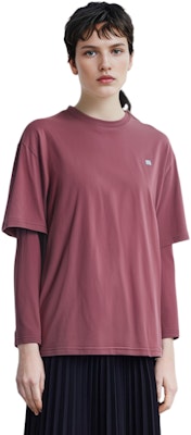 Acne Studios SS23 Unisex Loose Fit Layered Long Sleeve T-Shirt Burgundy CL0100-ACD Sizing Acne Studios SS23 Unisex Loose Fit Layered Long Sleeve T-Shirt Burgundy CL0100-ACD
