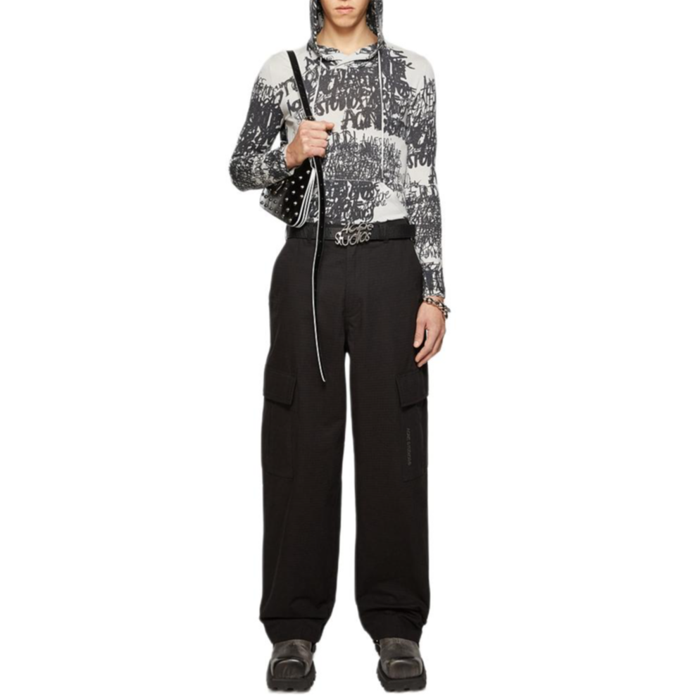 Shop Pantalones Utilitarios Negros Acne Studios SS24 con Logo Bordado y Corte Relajado. BK0616-900