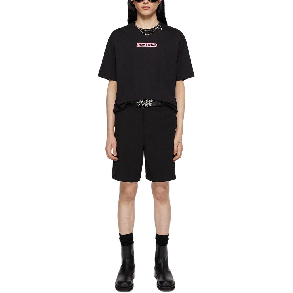 Lookbook Acne Studios SS24 黑色中腰直筒休闲短裤. BE0141-900