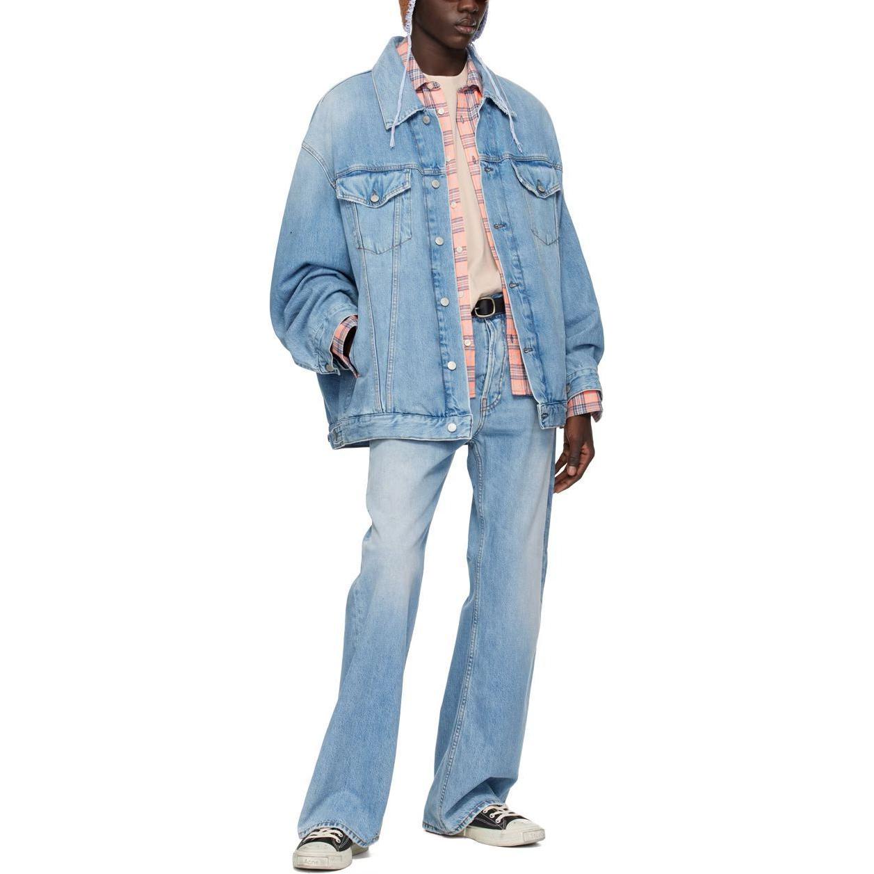 Lookbook Acne Studios SS24 简约粉色圆领短袖休闲T恤。 CL0218-DKY