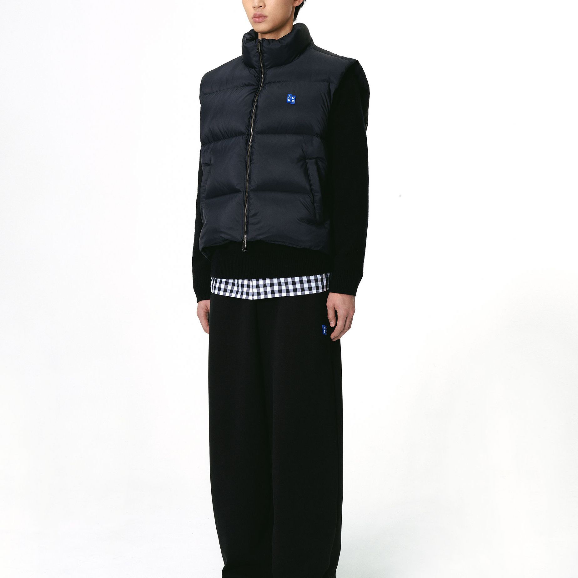 ADER ERROR  Black Puffer Vest with Stand Collar and Zipper BM42FYDW0404BK 圖 6