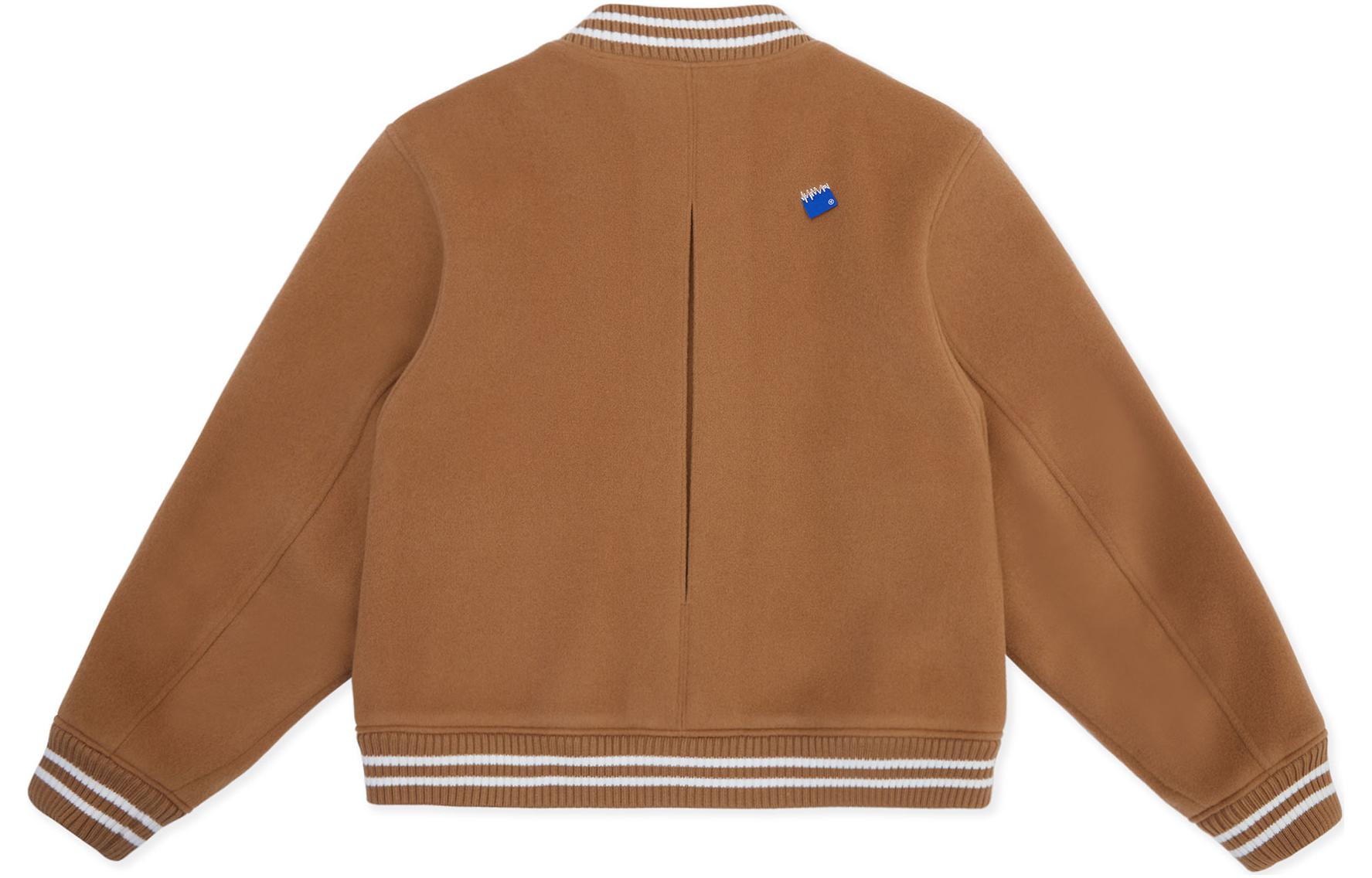 Lookbook ADER ERROR 驼色男女款纽扣贴布棒球夹克 BM42FYJK0504CM