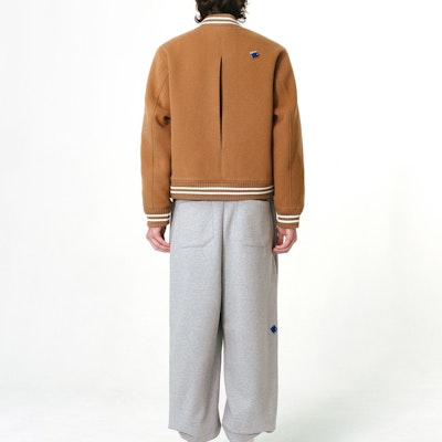 ADER ERROR 驼色男女款纽扣贴布棒球夹克 BM42FYJK0504CM Details for ADER ERROR 驼色男女款纽扣贴布棒球夹克 BM42FYJK0504CM